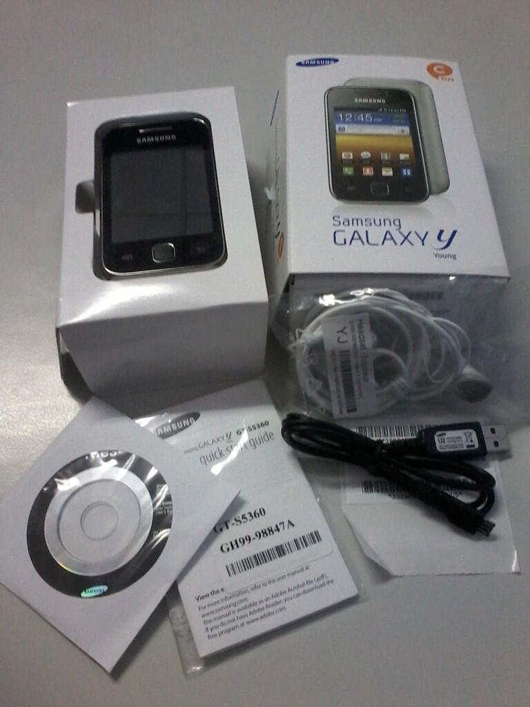 Santai Samsung Galaxy Y + Bonus Micro SD {Semarang}