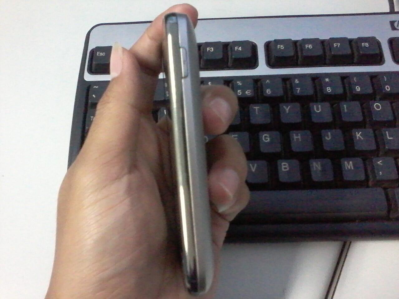 Santai Samsung Galaxy Y + Bonus Micro SD {Semarang}