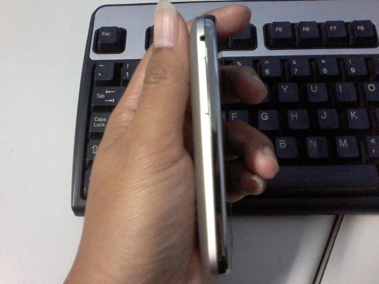 Santai Samsung Galaxy Y + Bonus Micro SD {Semarang}