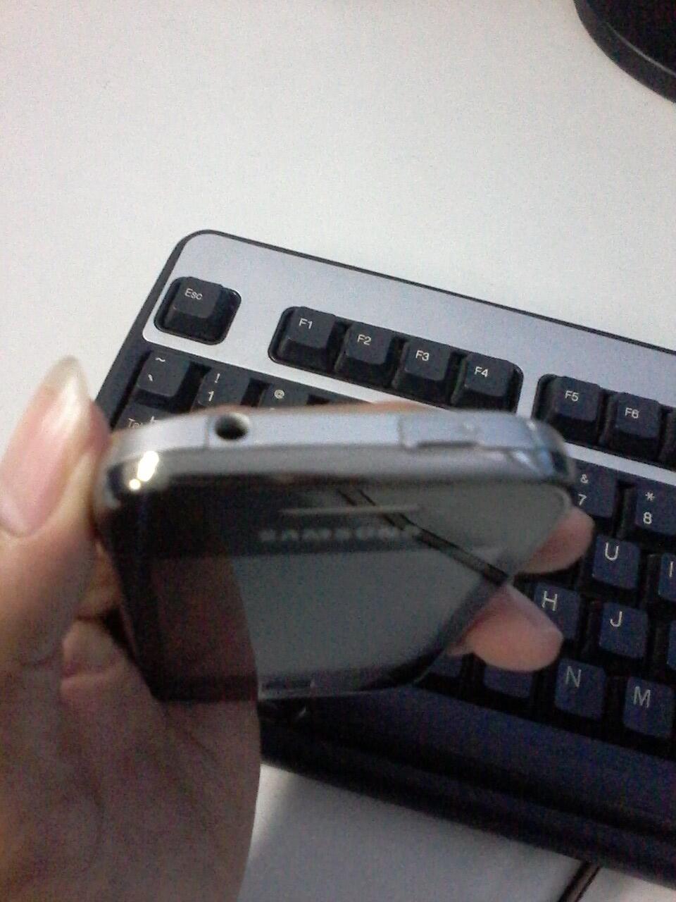 Santai Samsung Galaxy Y + Bonus Micro SD {Semarang}