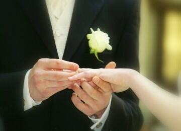 &#91;WOW&#93; Wanita ini Tak Sengaja Menikahi Ayah Kandungnya Sendiri