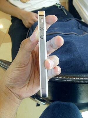 iPhone 4s 64GB white