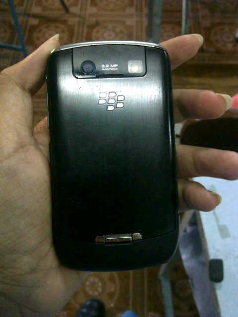 JUAL BLACKBERRY JAVELIN GEMINI SECOND MURAH !