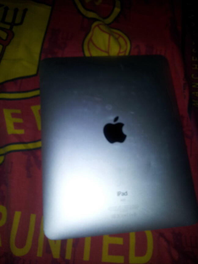 Jual Santai Ipad 1 WIFI ONLY 64GB 2.05juta Only NETT
