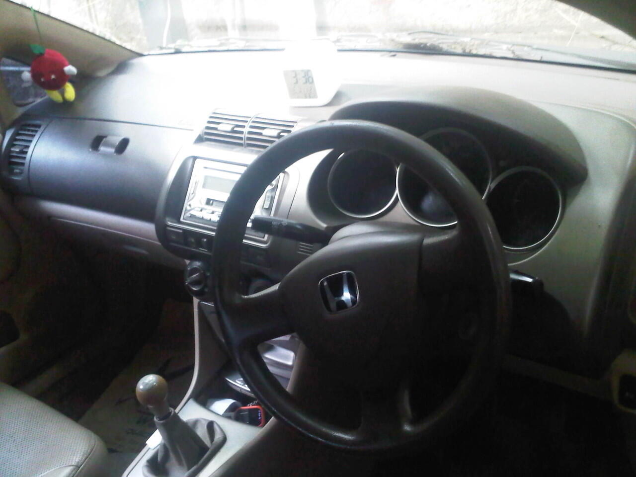 OVER KREDIT / JUAL CASH HONDA CITY BLACK 04 MANUAL IDSI CBU THAILAND