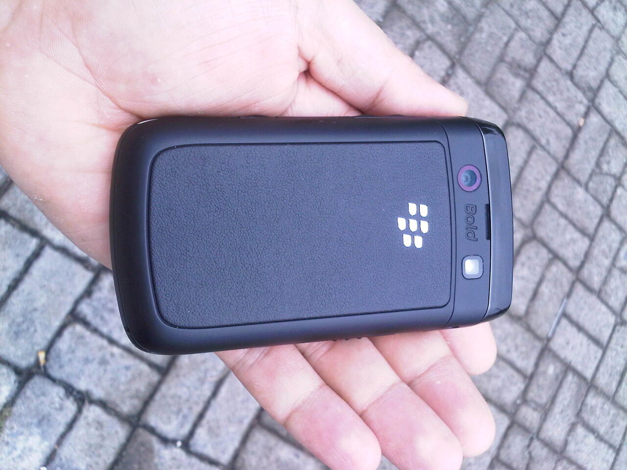 WTS: BB onyx2 / onyx 2 9780 Black, Garansi Tam Panjang. Mulus Dan Lengkap.