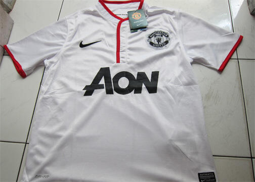 Jersey Bola (Baju Bola) Grade Ori dan Player Issue >150an