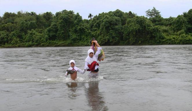 kenapa gak ada donasi untuk anak-anak Indonesia ya gan?