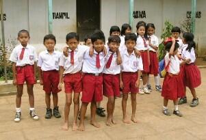 kenapa gak ada donasi untuk anak-anak Indonesia ya gan?