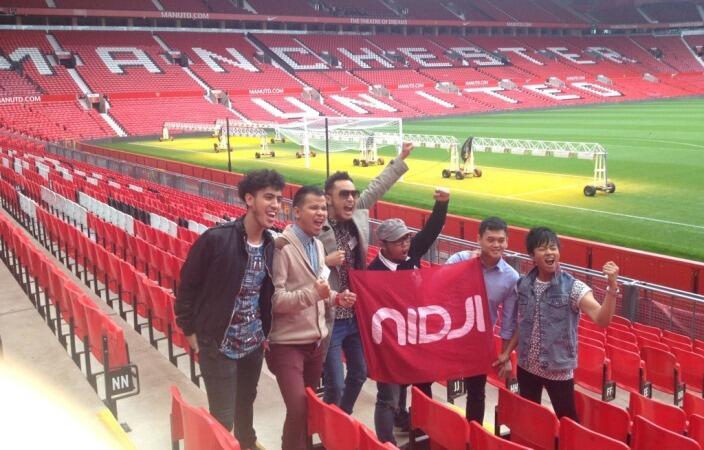 Nidji Syuting Video Clip Bersama Pemain Manchester United