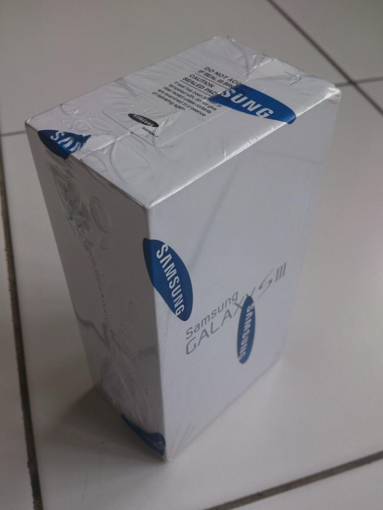 Jual Samsung Galaxy S3 BNIB (marble white) stock 1 unit