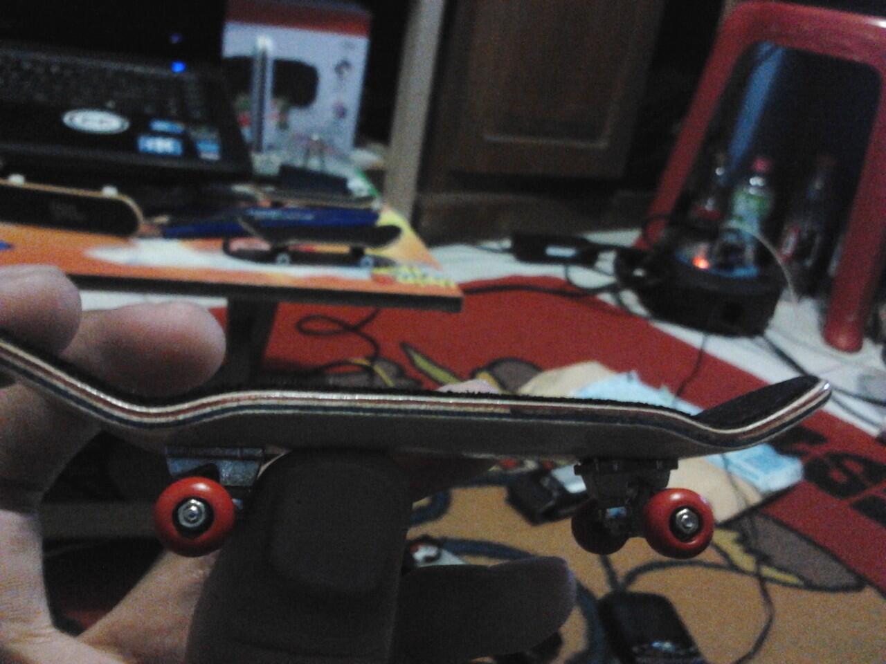 fingerboard samwood