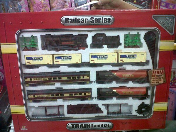 Terjual { www.istanatoys.net } Kereta Api Mainan Banyak 