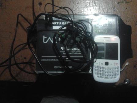Blackberry gemini white surabaya