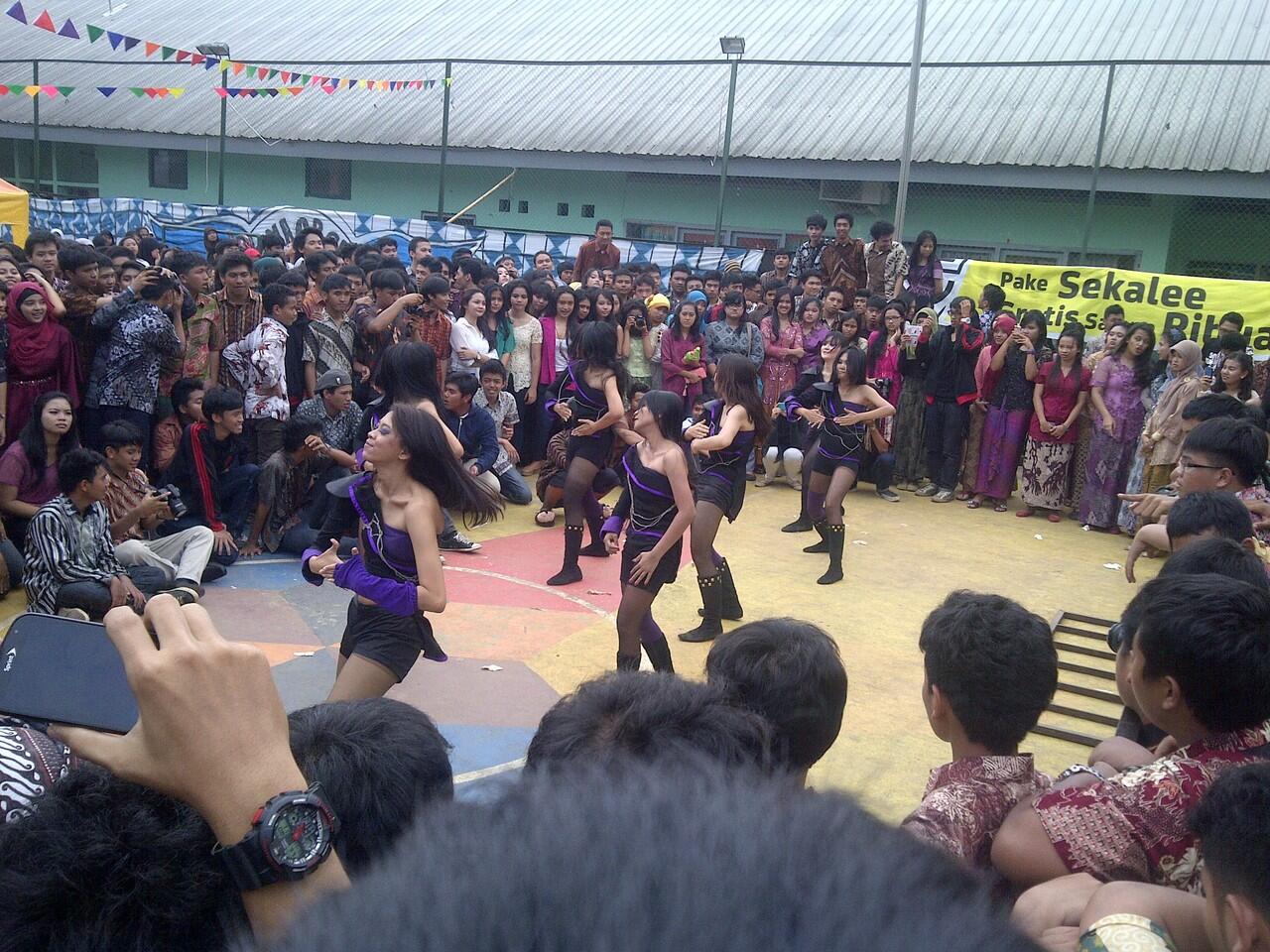 &#91;Fentura&#93; Flashmob Siswa dari SMA Bogor 