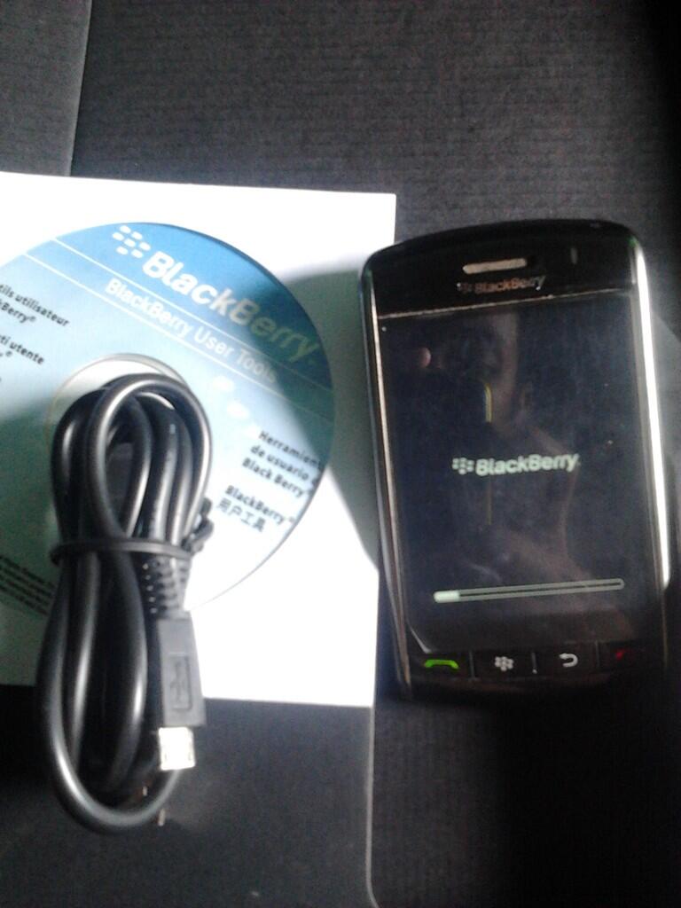 Jual BlackBerry Storm 9530 Sidoarjo