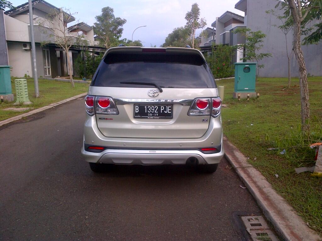 dijual toyota grand new fortuner TRD diesel 2012