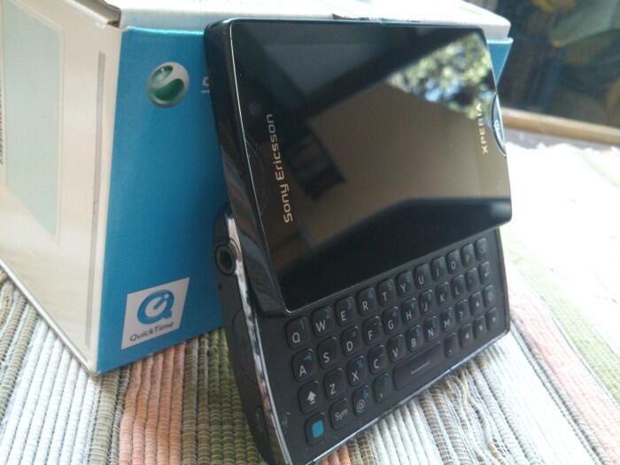 Xperia Mini Pro (Sk17i)