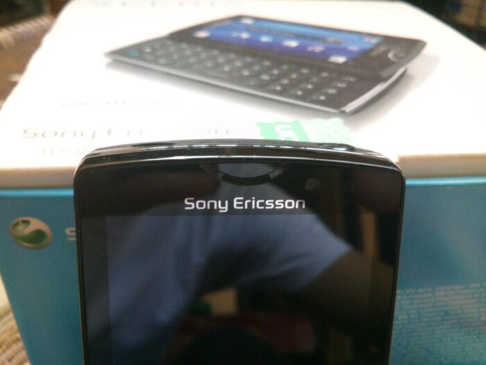 Xperia Mini Pro (Sk17i)