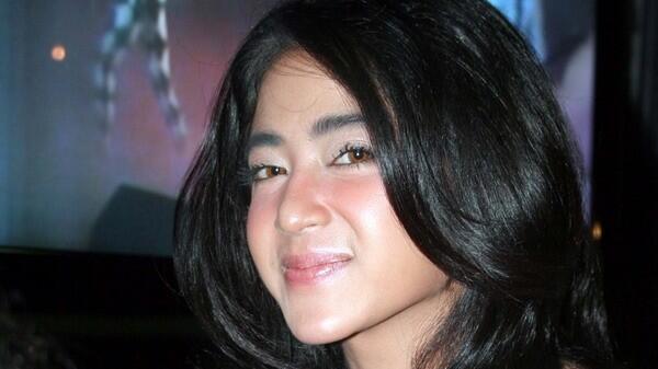 Dewi Perssik Buka Lowongan Calon Suami, Mau?