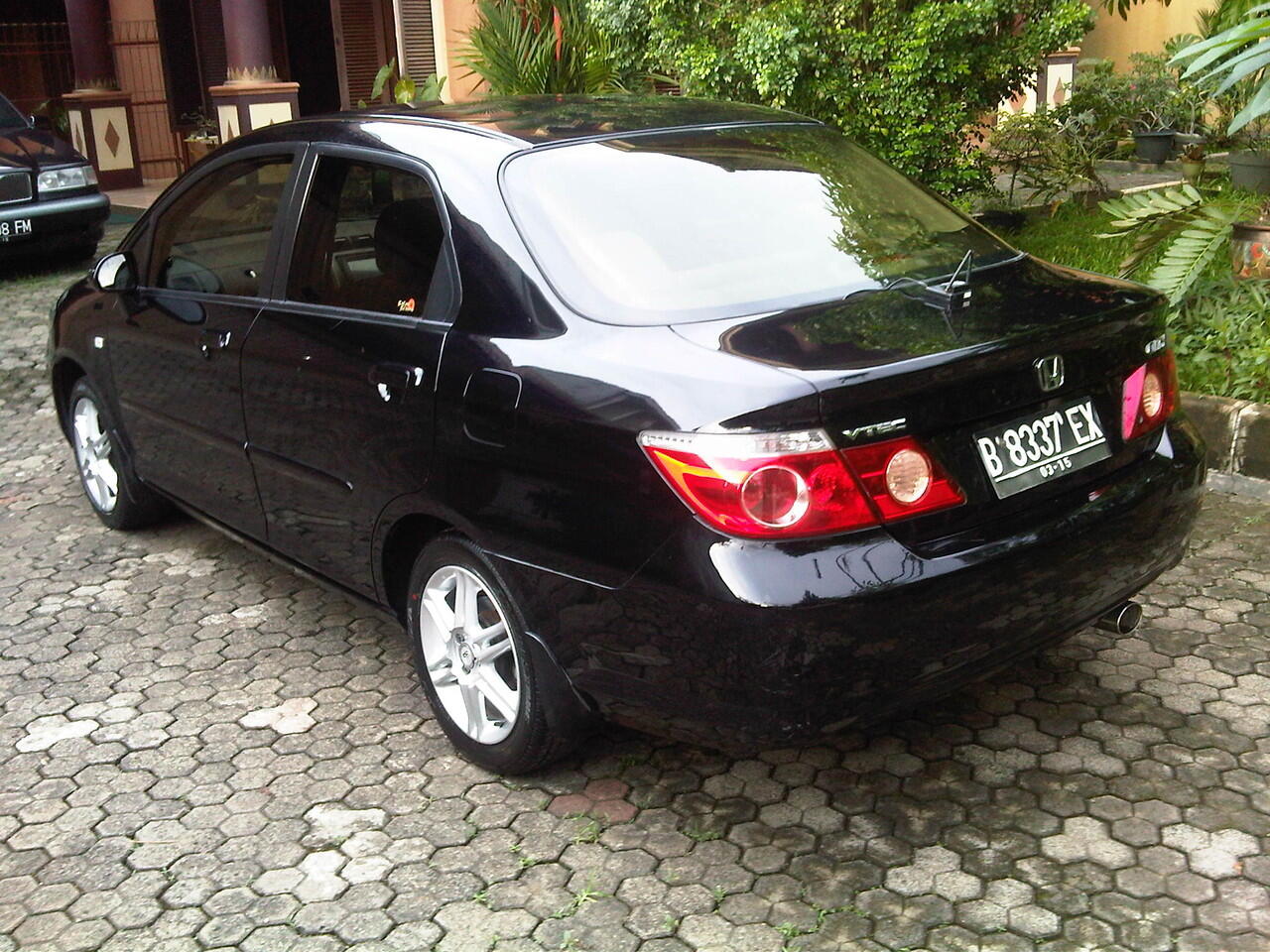 WTS : HONDA CITY VTEC 2006 M/T HITAM TGN 1
