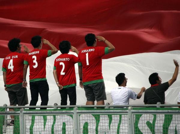 INDONESIA KALAHKAN KUTUKAN 14 TAHUN