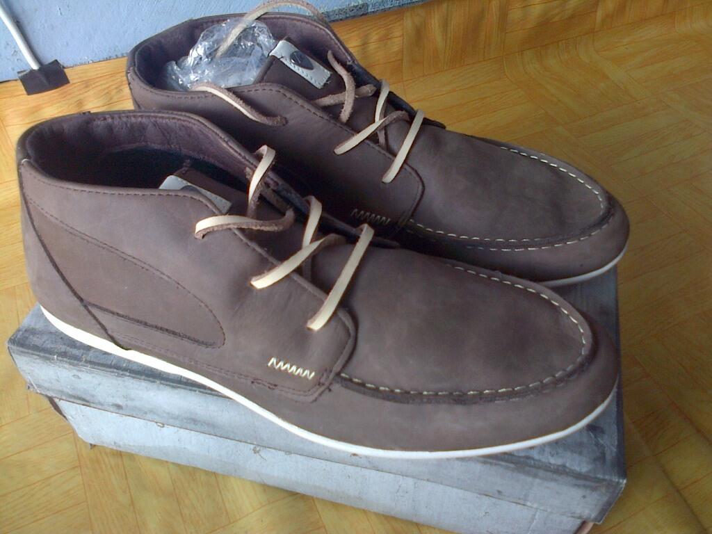 Terjual Macbeth Caulfield Brown New Original  KASKUS