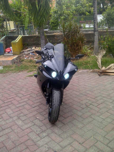 YAMAHA R1 THN 2012 AWAL