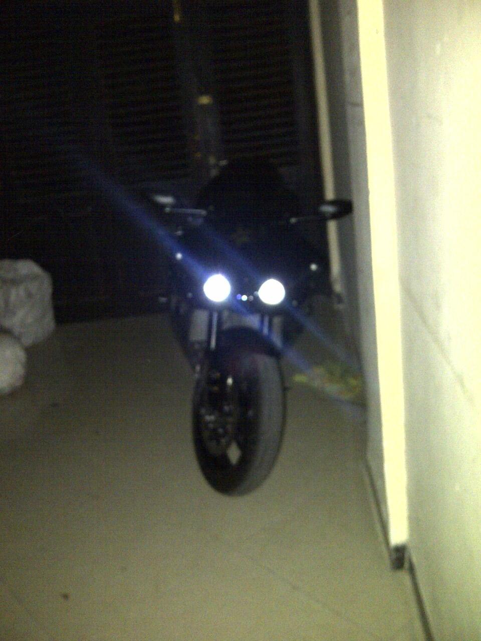 YAMAHA R1 THN 2012 AWAL