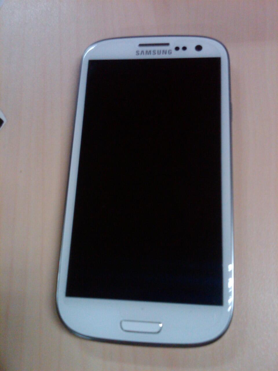 Samsung Galaxy S3/III Murah,mulus bonus Keren