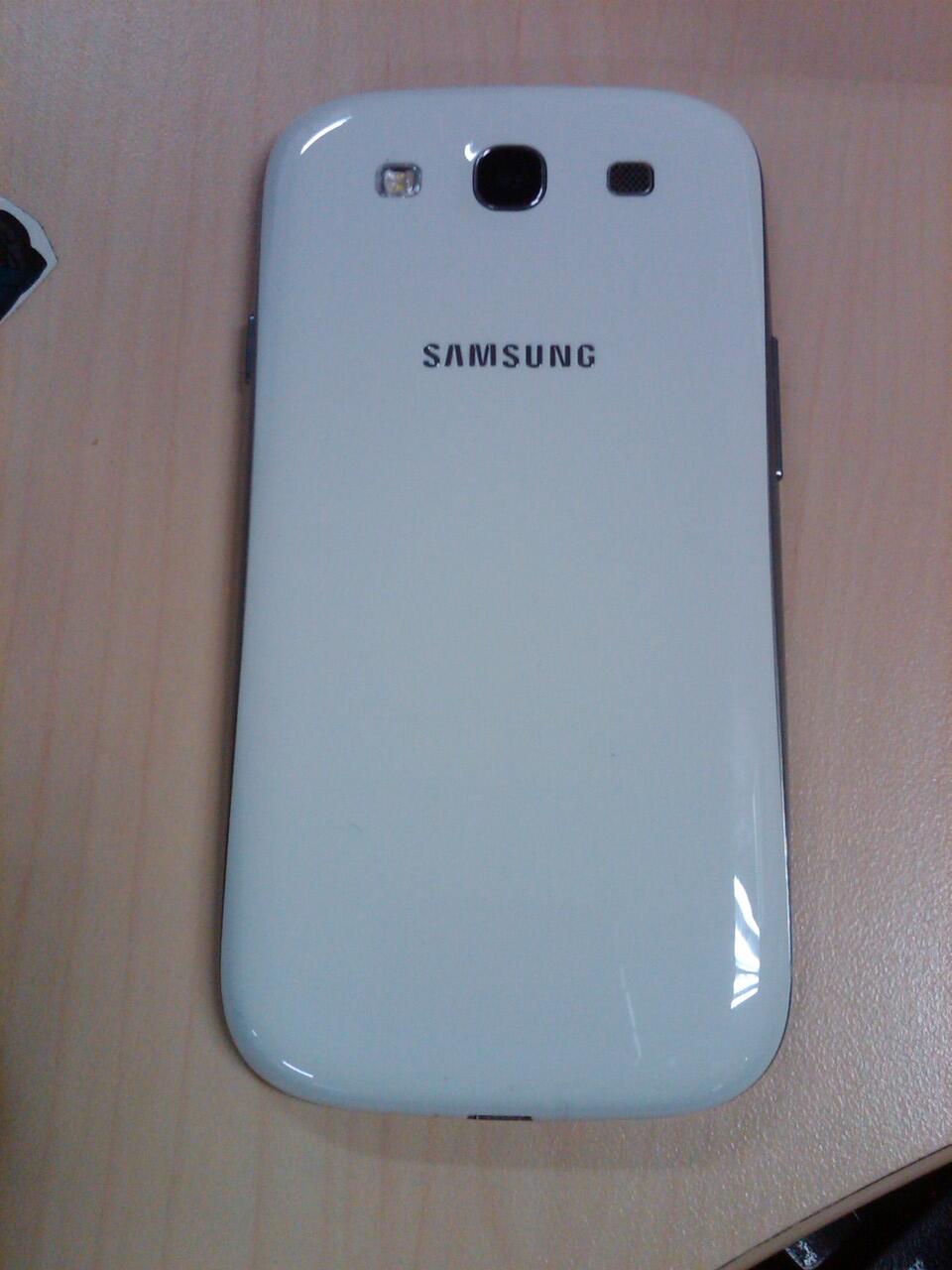 Samsung Galaxy S3/III Murah,mulus bonus Keren
