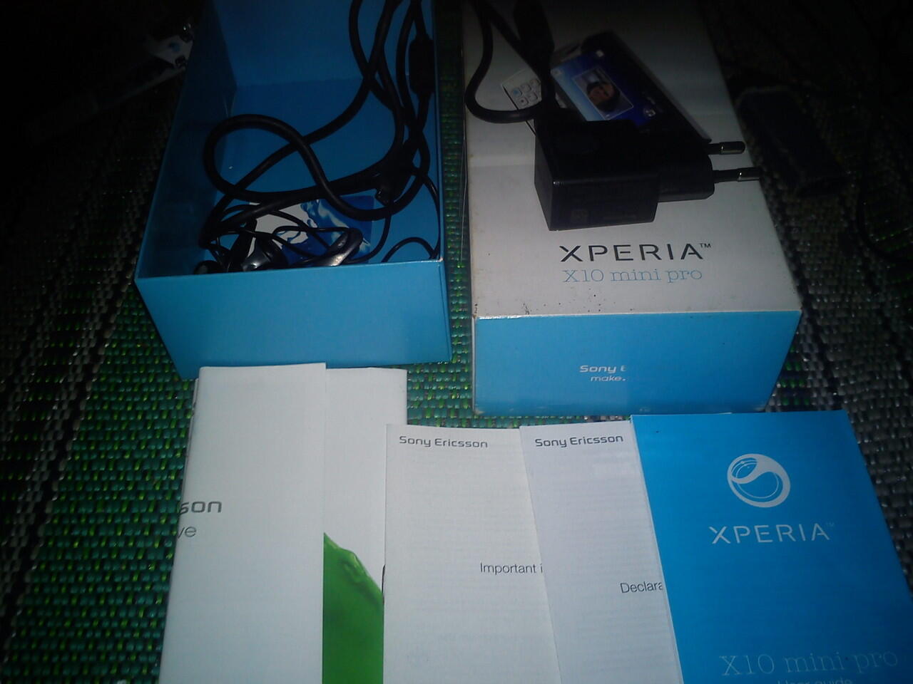 android sony xperia x10 mini pro ex cewe (bandung)