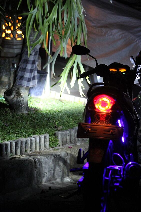 Jual>Suzuki Satria FU Hitam Abu-Abu 2008 Tang-Sel