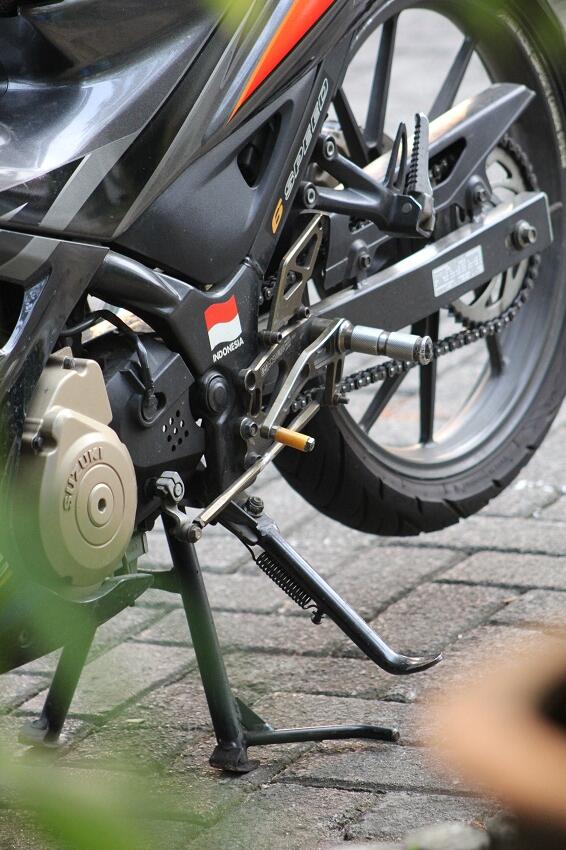 Jual>Suzuki Satria FU Hitam Abu-Abu 2008 Tang-Sel