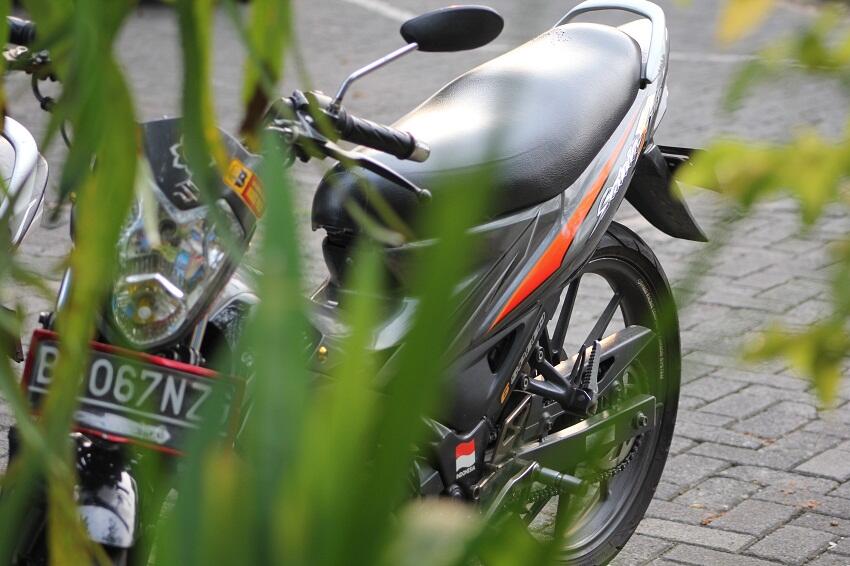 Jual>Suzuki Satria FU Hitam Abu-Abu 2008 Tang-Sel