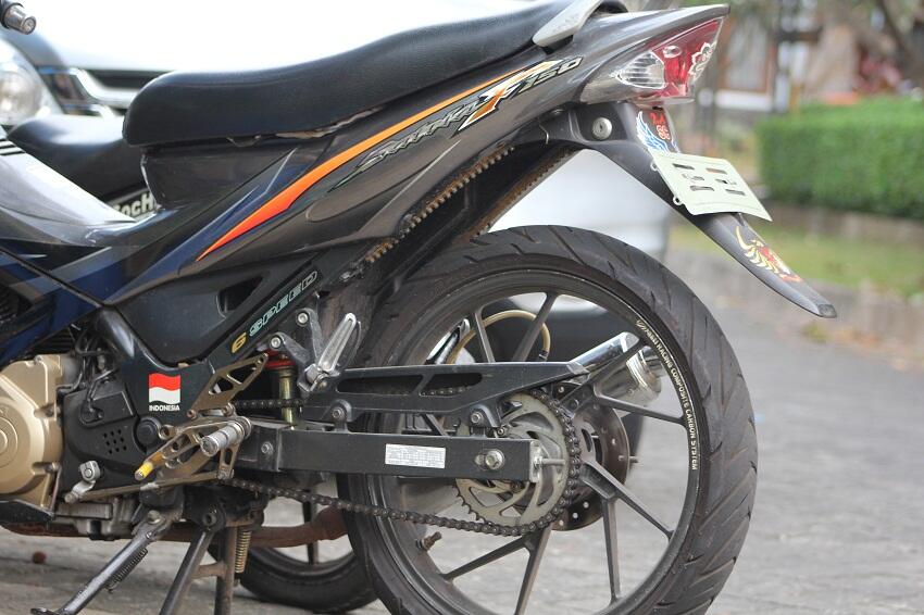 Jual>Suzuki Satria FU Hitam Abu-Abu 2008 Tang-Sel