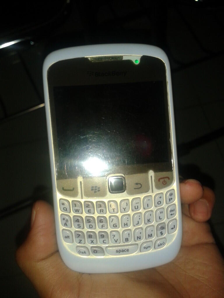 bb gemini 8520 gsm batangan + paket bb fullservice 6bln