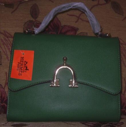 tas hermes warna hijau