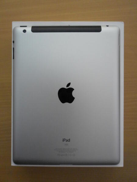 IPAD 3 4G (WIFI + CELLULAR) 32GB. PUTIH,LENGKAP,MULUS
