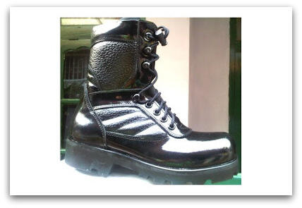 SEPATU BOOTS MERK CIARMY