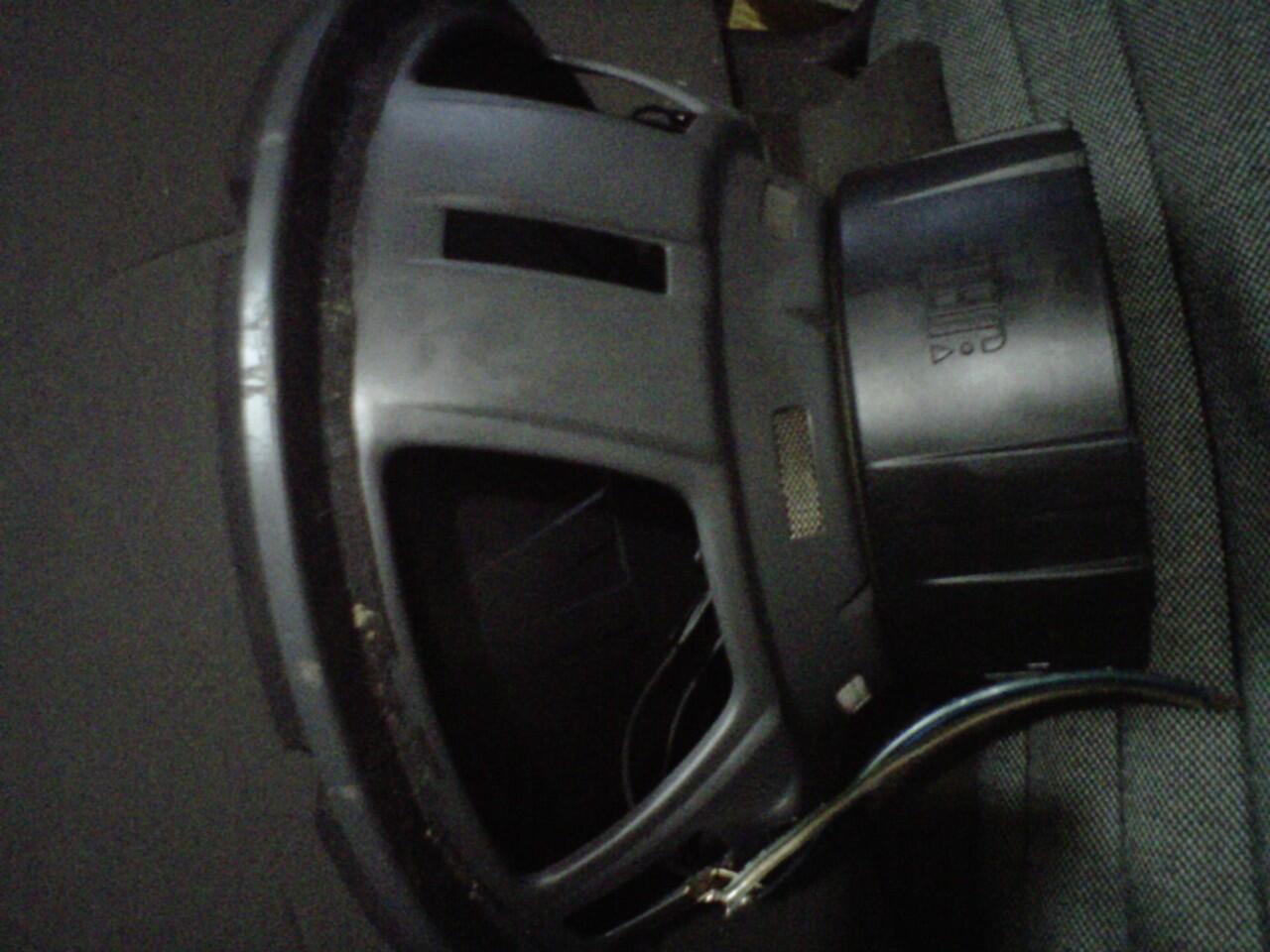 jual subwoofer JBL 12" bekas