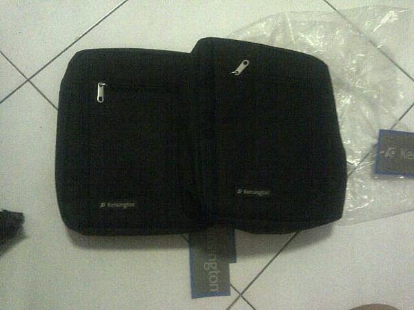Sling bag Kensington for ipad, laptop 10"-11"