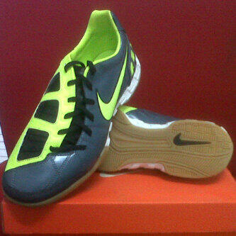 futsal shoes nike T90 shoot ic murmer
