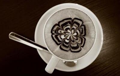 Kreasi seni pada kopi