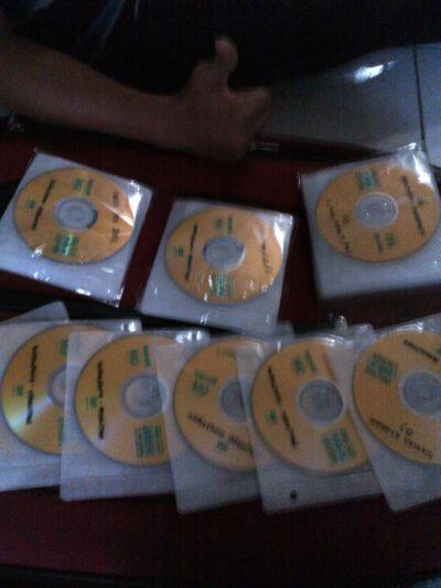 Harddisk 1tb 64mb (Kenceng) Pembelian 16/8/2012 + isi full bisa pilih bandung