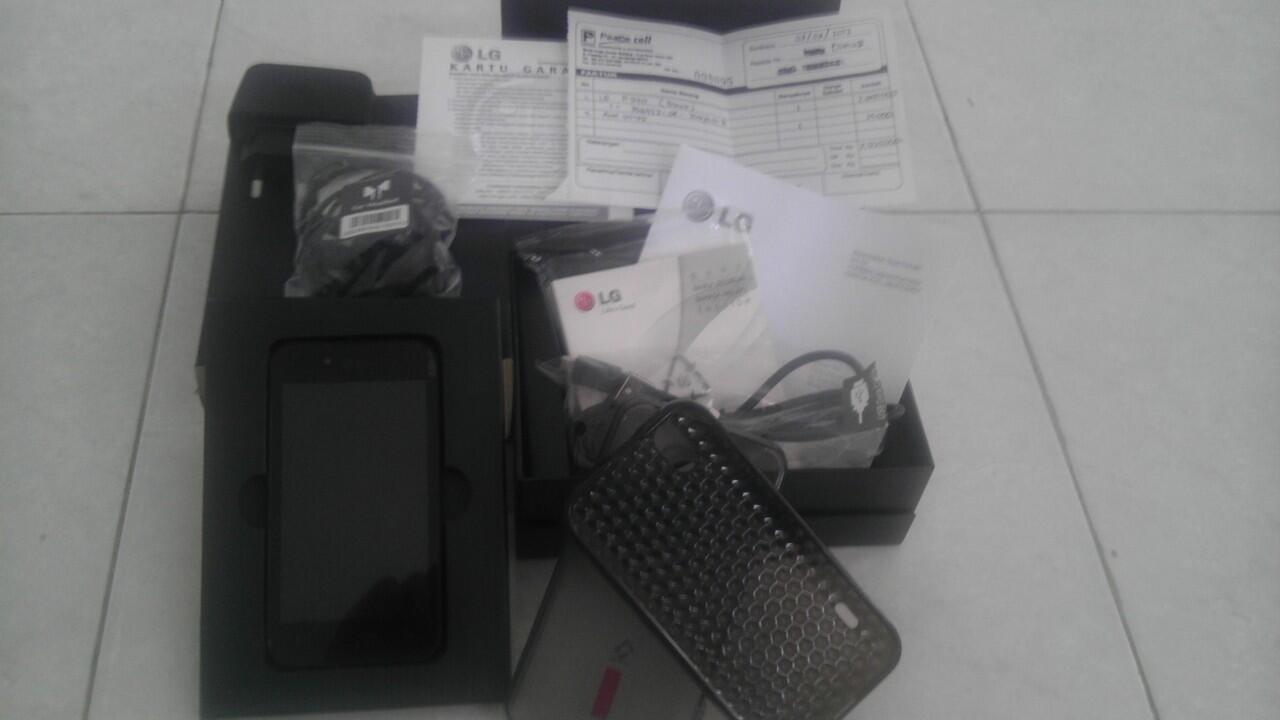 LG OPTIMUS BLACK MASIH GARANSI PANJANG BANTAK BONUS