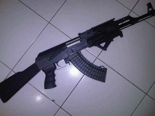 Obral Airsoft AEG King Arm M4A1, JG AK74, Full Custom AK74, Accessories