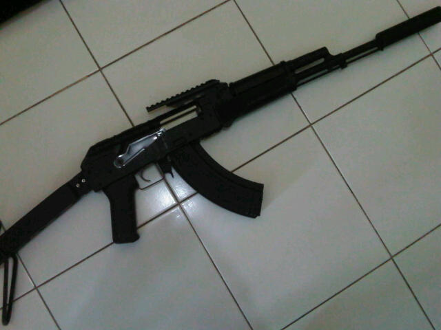 Obral Airsoft AEG King Arm M4A1, JG AK74, Full Custom AK74, Accessories