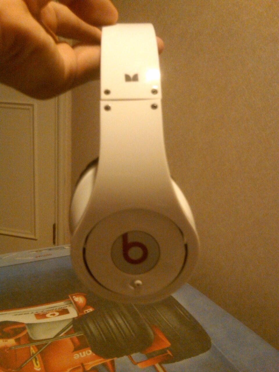 WTS jual cepat headphone beats studio