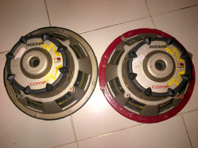 2 BUAH SUBWOOFER KICKER 10"